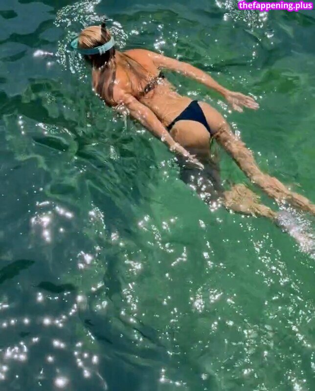 Adriane Galisteu / galisteuoficial नग्न OnlyFans फोटो #447