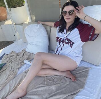 Full leaked Aisling bea private onlyfans photo