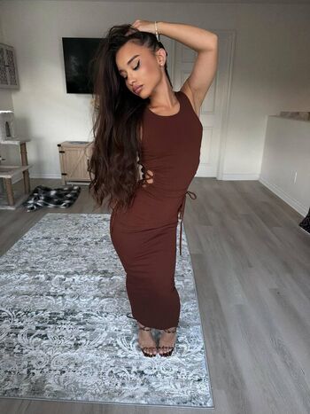 Full leaked Alahnaly private onlyfans photo