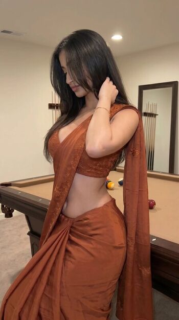 Alasmin Naaz