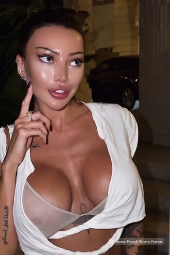 Alena Omovych