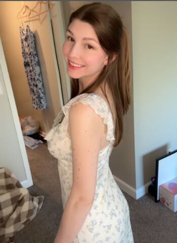 Alexis Bennet