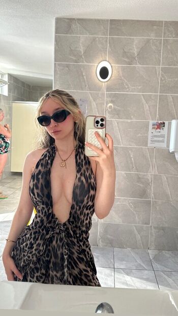 Alina Zeynep