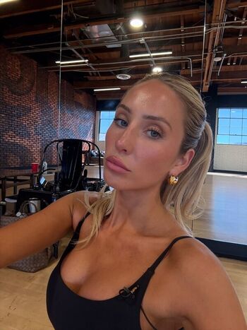 Alix Ashley
