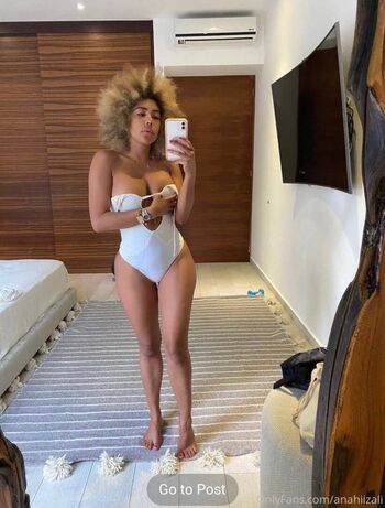 Anahí Izali