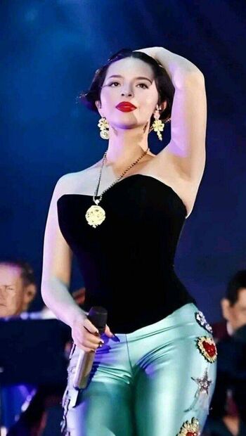 Angela Aguilar