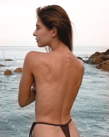 Angela Nikolau