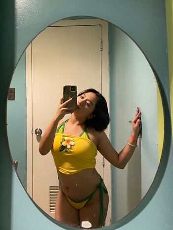 Angela Paza