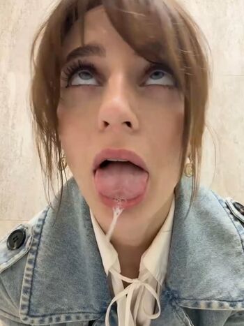 Full leaked Angelari private onlyfans photo