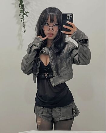 _angelmomo