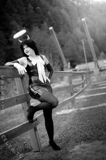 Angelwings_Cos