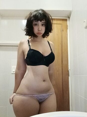Anitatiwtf_