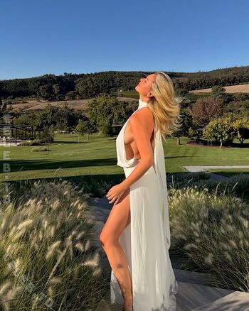 Full leaked Anjaawe page private onlyfans photo