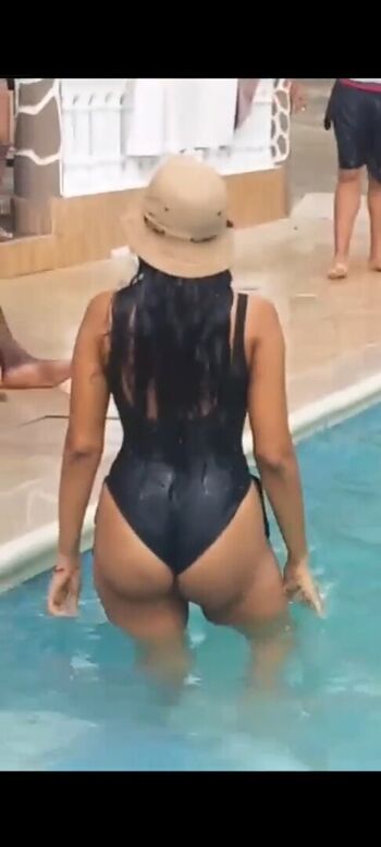 Anleny frias