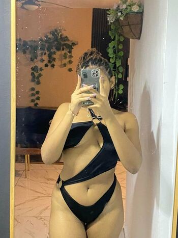 Anleny frias