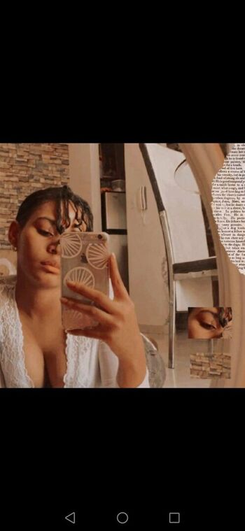 Anleny frias