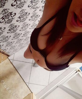 Anne Hot-Girl