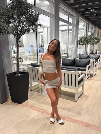 anniemaerosee