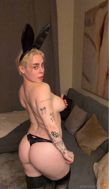 Full leaked Aranzasinte private onlyfans photo