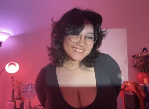 Full leaked Ashl private onlyfans photo