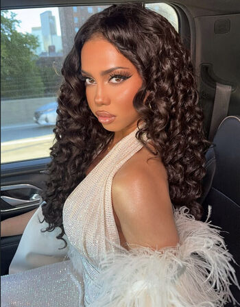 Asia Monet Ray