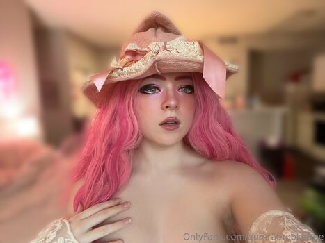 aurorabrookefree