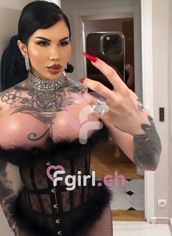 Ava Francaise