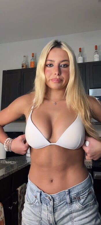 Full leaked Ava nucci page private onlyfans photo
