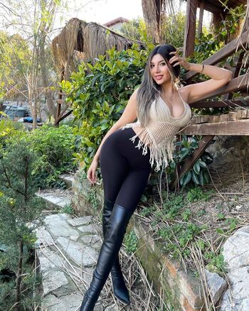 Ayşe özyürek