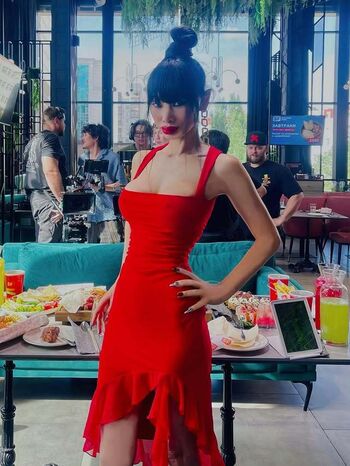 Full leaked Bai ling private onlyfans photo