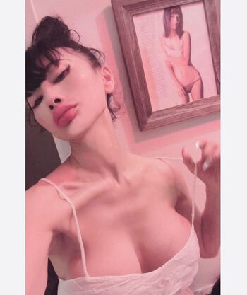Bai Ling