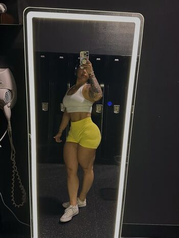 Bellabarbellz