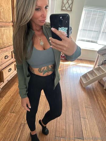 BikiniCaptain