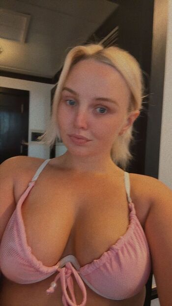 Blondehunx