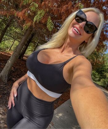Blondie_mom_bay