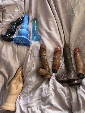 Full leaked Bneedscina private onlyfans photo