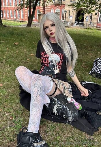 Full leaked Bobbie moore page private onlyfans photo