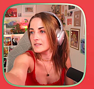 Caitlin Marie Reacts