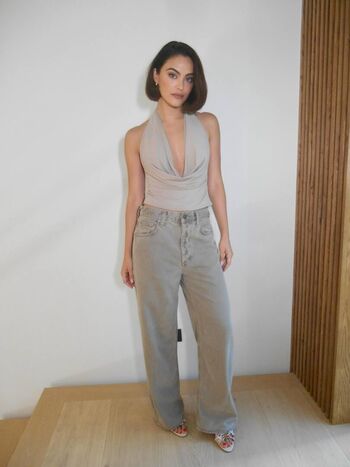 Camila Mendes