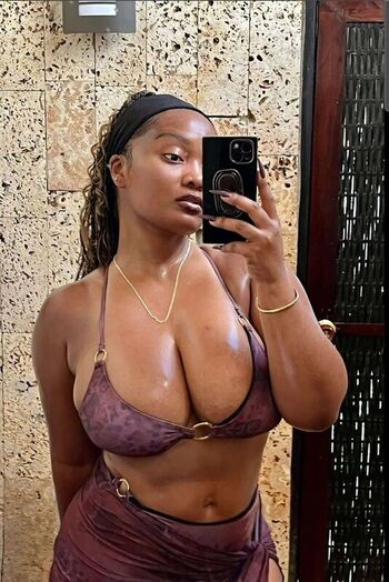 Candace B Harris