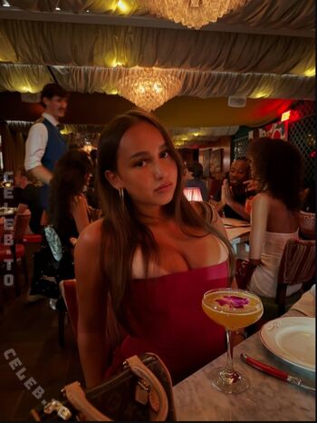 Full leaked Caro lnw private onlyfans photo