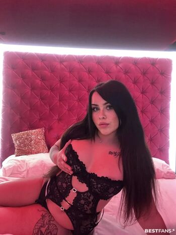 Celina_x31