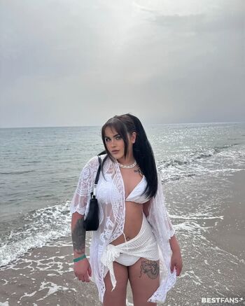 Celina_x31