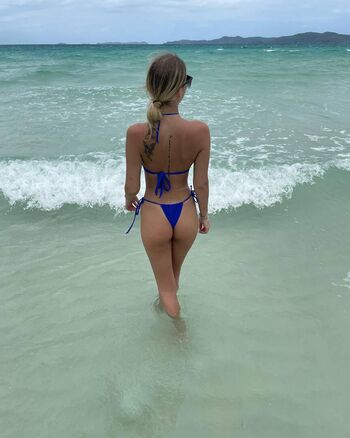 Chloesmorris_