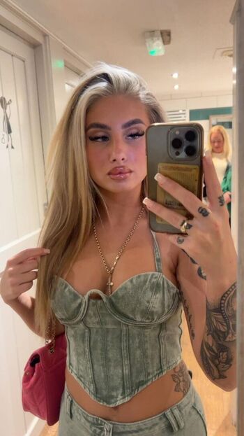 Chloewxlker