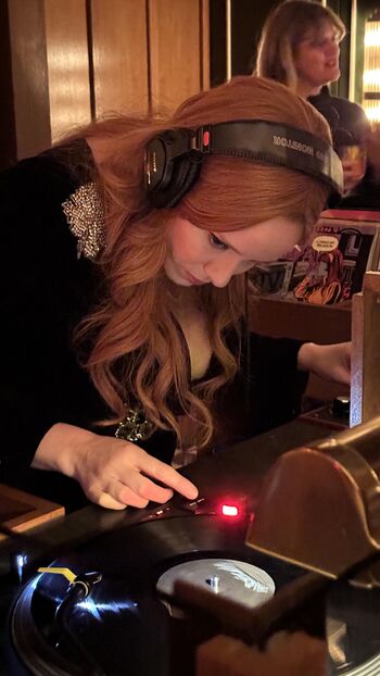 Full leaked Christina hendricks page private onlyfans photo