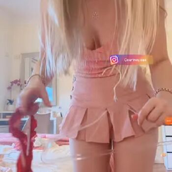 Courtney_36180