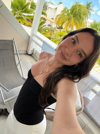 Courtney Sarault