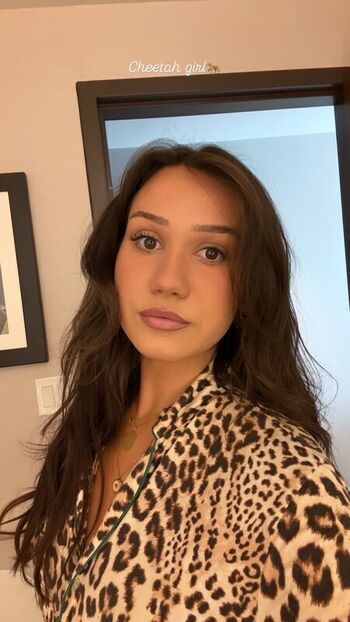 Courtney Sarault