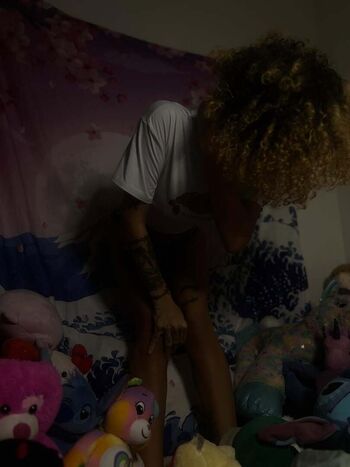 Crystals.-.3nchant3d